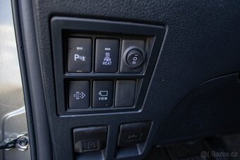 Toyota Hilux DC 2.8 I D-4D Invincible 4x4 A/T - 14