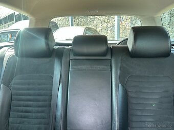 Volkswagen Passat 2011 - 14