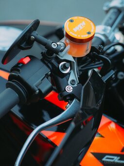 KTM Duke 690 R 2017 Akrapovič - 14