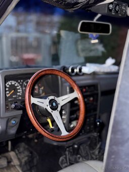 Nissan Patrol y60 expediční vůz - 14