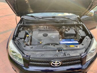 Toyota RAV4 - 14
