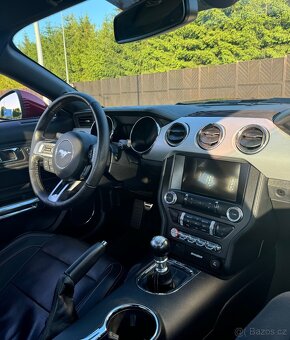 MUSTANG GT 5.0 V8 - MANUÁL, KOUPENO V ČR - 14