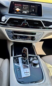 BMW 740d xDrive - 14