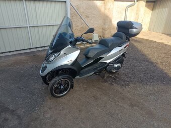 Piaggio mp3 500 ABS,ASR cz doklady v ceně šedá - 14