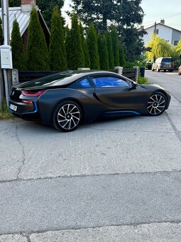 BMW I8 - 14