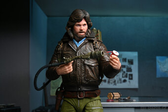 Nová figurka Neca Macready v. 2 (Station Survival) - 14
