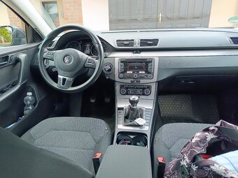 Passat 2.0 TDI-Comfort  - knížka - klima - Nelakováno - 14
