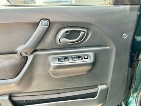 Suzuki Jimmy 1.5d 63 kW 4x4 Servis,Stav,Klima - 14