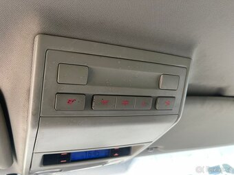 Volkswagen Multivan 2.5TDi 7 míst - na splátky pro všechny - 14