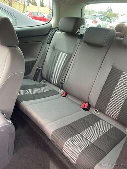 VW Golf V - 14