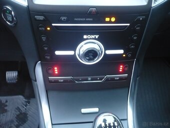 Ford  Galaxy  2.0TDCI 110 kW 7 míst - 14