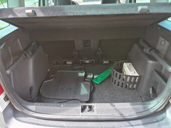 Škoda Yeti, 1.2 TSI/77kw, DSG, Xenon, tažné - 14
