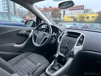Opel Astra J 1,4 Turbo, 2013, šedá, STK 11/2026 - 14