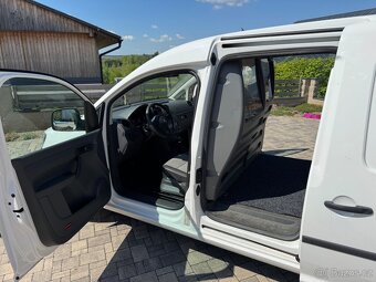 Volkswagen Caddy Maxi 2,0 TDi 81kW 2x šoupačky Webasto 4x4 - 14