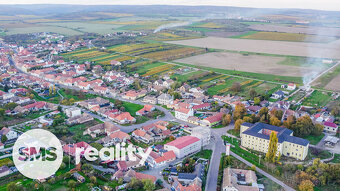 Prodej pozemku s projektem k výstavbě v srdci vinařské oblas - 14