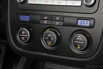 Volkswagen Golf, 1.6 MPI 75kW TAŽNÉ, 1.MAJITEL - 14