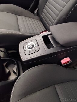 RENAULT MEGANE SCENIC - 14