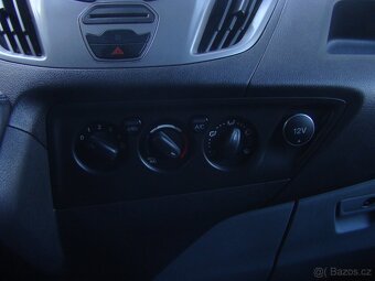 Ford Transit Custom 2.0 TDCi 1.MAJ. ČR KLIMA PDC ODPOČET - 14