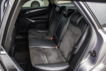 Ford Mondeo Combi 2.0 TDCi Titanium S | Nelakované | - 14