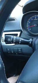 Hyundai i30 kombi - 14