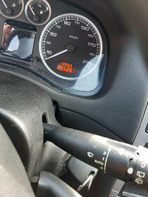 Peugeot 307 Combi 2004 1,6i 80kW - motor KO, DILY - 14