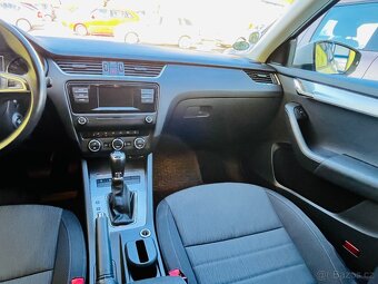 ŠKODA OCTAVIA 1.6 Tdi COMBI DSG STYLE PUVOD ČR - 14