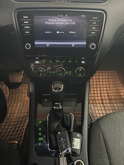 Škoda Octavia 3 III Combi 1.6 TDI 85kW DSG FullLED - 14