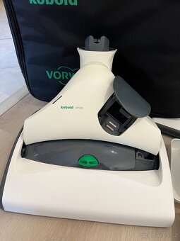 Vorwerk VK200 s bohatým příslušenstvím - 14