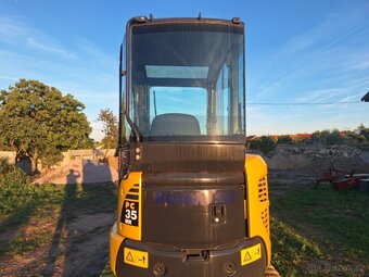 KOMATSU PC 35 MR - 14