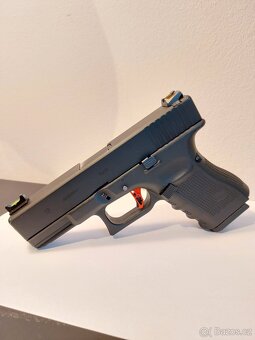 Prodám: WE GLOCK 19 GEN 4 - TOP STAV + SPOUSTA PŘÍSLUŠENSTVÍ - 14