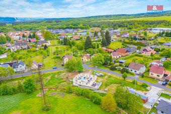 Prodej pozemku k bydlení, 1639 m², Lomnice, ul. Kraslická - 14