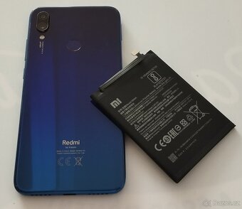 Prodám mobil Xiaomi Redmi Note 7, 4GB/64GB, Stav A, nov.bat. - 14