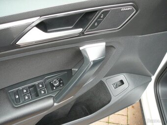 VW TIGUAN 2.0 TSI 132KW 4x4 DSG+F1 PANORAM FULLLED NAVI ACC - 14