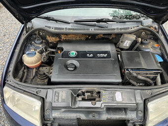 ŠKODA FABIA  1,4 i  16 v  55 Kw - 14