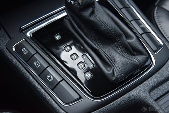 Škoda Superb II 2.0 TDi CR 125kW DSG6 EXCLUSIVE FACELIFT,XEN - 14