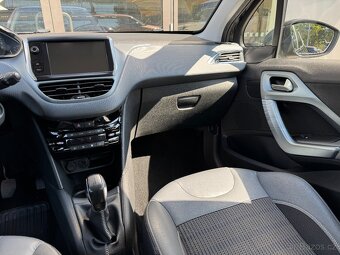 Peugeot 208 1.2 (81Kw) PureTech 110k ALLURE S&S MAN6 - 14