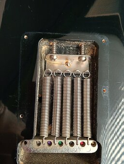 Greco Stratocaster Spacey Sound 81-snímače USA Fender 79-81 - 14