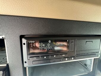 Mercedes-Benz ACTORS 1845 EURO 6 GIGASPACE (9683) - 14