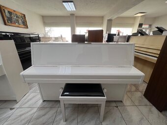 Bílé akustické pianino Yamaha se zárukou 5 let, doprava - 14