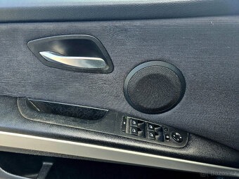 BMW Řada 3 330XD 170kW 4x4 Touring - 14