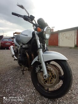 Kawasaki ZR7 - 14
