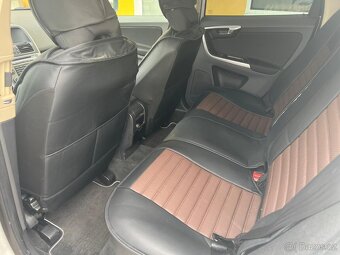 Volvo XC60 2,4d 150kW - 14