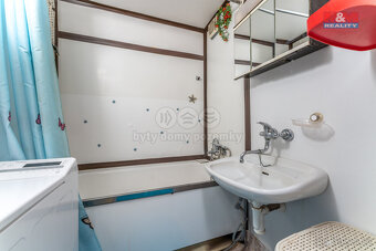 Prodej bytu 4+1, 89 m², Praha, ul. Zdiměřická - 14