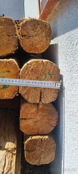 Stare rucne tesane tramy - vykartacovane - 14