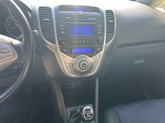 HYUNDAI iX20 1.4i 66 KW 1.MAJIT.VYHŘ.SEDAD+VOLANT,PAR.SENZOR - 14