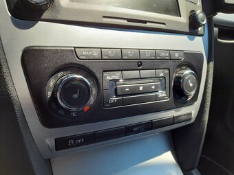 Škoda Octavia RS 2,0 TSI 147 KW SERV.KN KM - 14