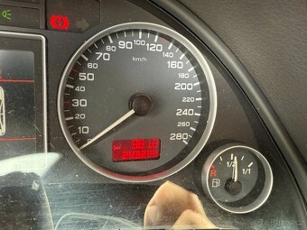 AUDI S4 SEDAN 4.2 V8 253KW,2004,RECARO,XENON, odpočet Dph - 14
