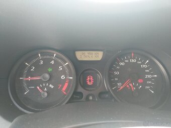RENAULT MEGANE 1,6 16 V,KLIMA,ESP,ABS,MÁLO NAJETO - 14