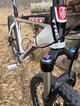 Horské kolo MTB Trek 8000 robustní a ultralehké - 14