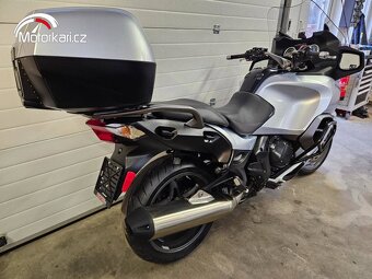 Triumph Trophy 1200 SE - ABS - Kufry - 14